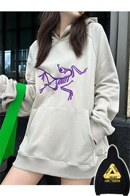 パレス × ARCTERYX スーパーコピー  フード Tシャツ パーカー