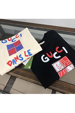 グッチ スウェットTシャツ   スーパーコピー  GUCCI カラフルな文字 プリントフーディー