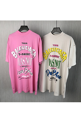 バレンシアガ  新作 終わっていない半袖Tシャツ