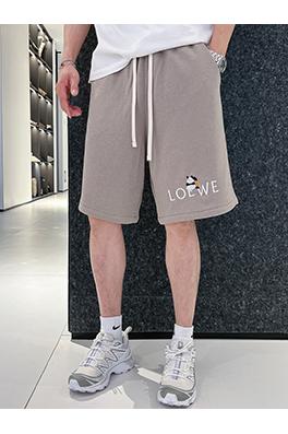 ロエベコピー  シンプルでスタイリッシュなショートパンツ