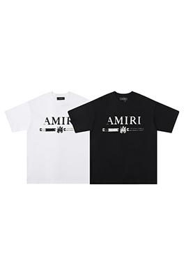 アミリ ハイストリートスタイルとクラシックなクルーネックTシャツ