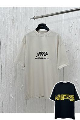 バレンシアガ  胸と背中にプリントされた半袖Tシャツ