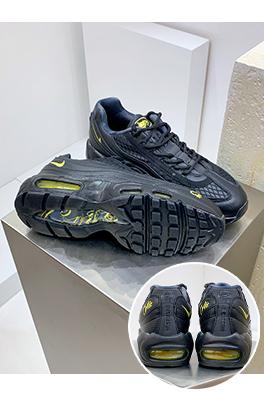 ナイキNIKE Air Max 95 エアクッションクッションジョギングシューズ