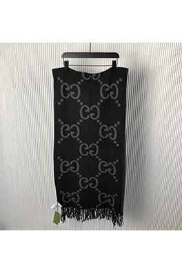 グッチ新しいGGカシミヤジャカードスカーフ