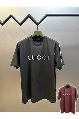 グッチ 白い縁取りのスプレーカラーのラウンドネック半袖シャツ