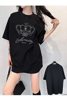 バレンシアガクラウンロゴラインストーン ヴィンテージ風ウォッシュTシャツ