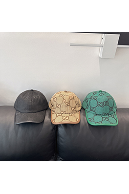 グッチベースボールキャップ