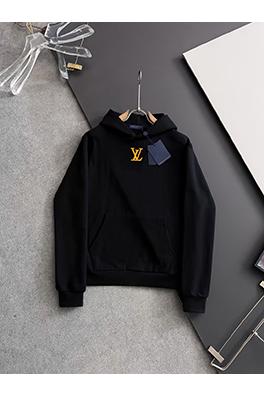 ルイヴィトンコピー 胸のクラシック LV ロゴ刺繍ロゴフード付きパーカー