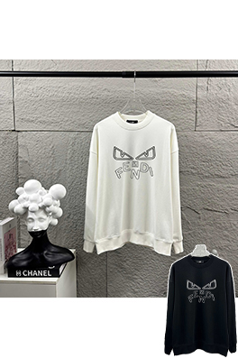 フェンディ FENDI 新しいラウンドネックのスパーカー