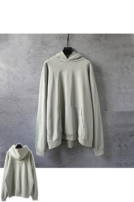 バレンシアガコピー Balenciaga クラシックな文字の刺繍ロゴパーカー