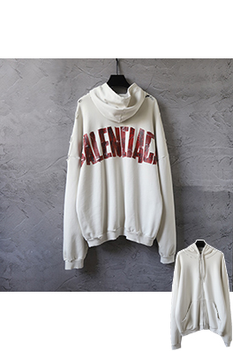 バレンシアガ Balenciaga クラシックなレターテーププリントのウォッシュとダメージをしたジップアップパーカー
