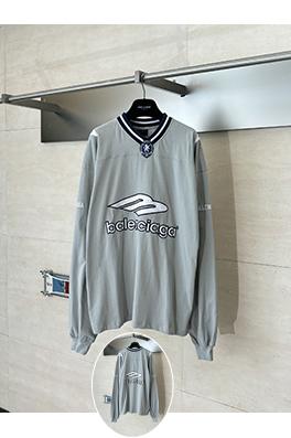 バレンシアガ Balenciaga FOOTBALL マンチェスターユナイテッドとの共同Vネック長袖シャツ