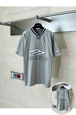 バレンシアガ Balenciaga FOOTBALL マンチェスターユナイテッドとの共同Vネック半袖ジャージTシャツ