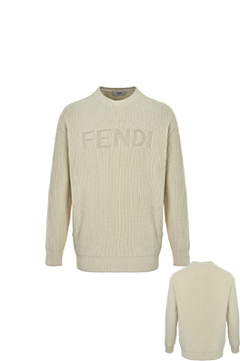 フェンディ FENDI 大きなロゴクルーネックセーター