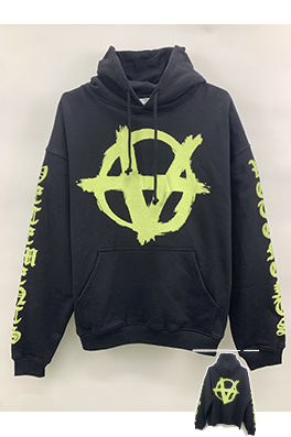 ヴェトモン VETEMENTS フロントバック袖アームにデジタルダイレクトプリントを施したフード付きスウェットシャツ