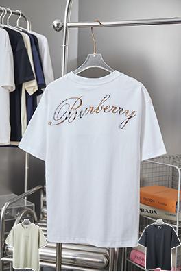 バーバリー チェック柄の筆記体ロゴ半袖Tシャツ