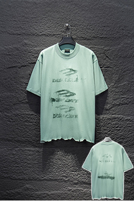 バレンシアガコピー Balenciaga ファッショナブルなダメージの白インクグラフィティ半袖Tシャツ