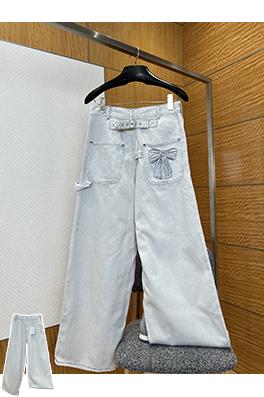 アクネストゥディオズ Acne Studios ファッションなライトウォッシュのワイドレッグカジュアルジーンズ