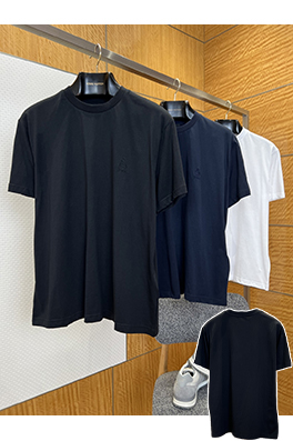 プラダスーパーコピー シールドロゴ刺繍入り半袖Tシャツ