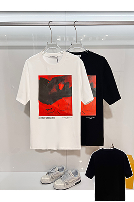 ジバンシィコピー GIVENCHY クラシックなグラフィティプリントのレターロゴ入り半袖Tシャツ