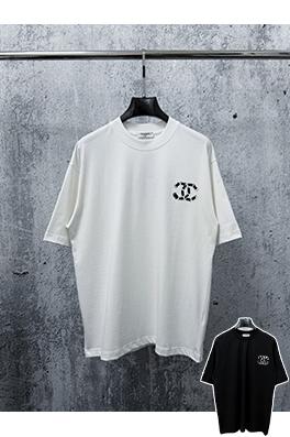 シャネルスーパーコピー フロッキーとプレスをしたカップルけ半袖Tシャツ