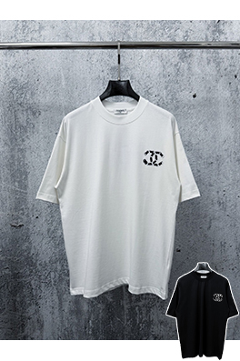 シャネルスーパーコピー フロッキーとプレスをしたカップルけ半袖Tシャツ