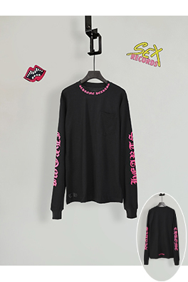 クロムハーツスーパーコピー 黒とピンクの文字入り長袖シャツ