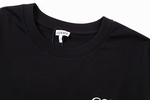 ロエベ 立体パッチワーク 刺繍ロゴ 男女兼用 半袖Tシャツ 5,980円 
