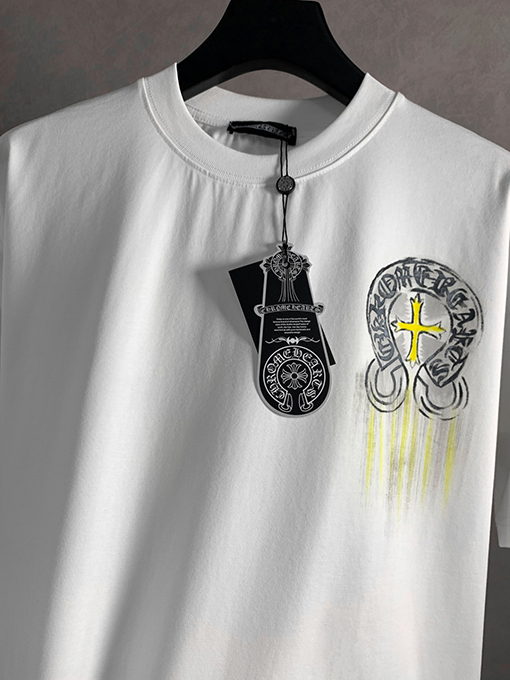 クロムハーツコピー落書きサンスクリットクルーネック半袖Tシャツ