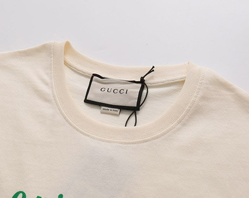 グッチスーパーコピー公式サイトのプリントOriginal Gucci半袖シャツ