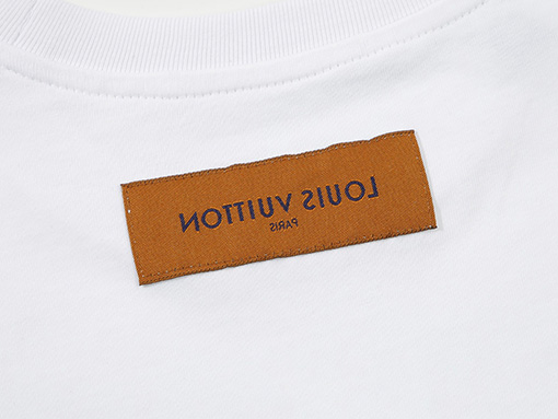 ルイヴィトンスーパーコピー  プリントTシャツ