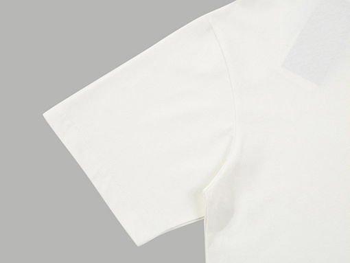 グッチ プリントTシャツ