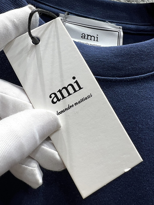 アミコピー 編み込み刺繍ロゴ 半袖Tシャツ