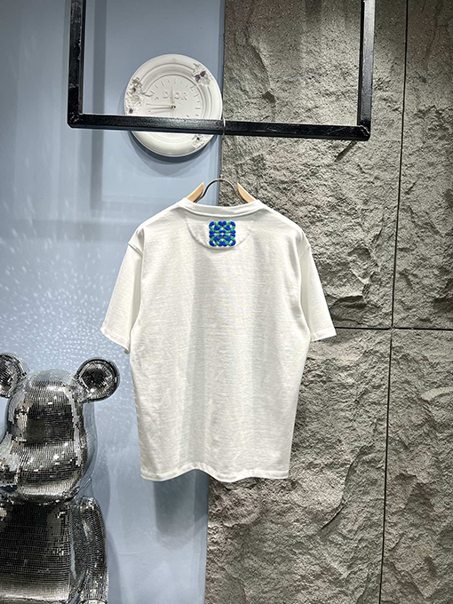 ロエベ  発泡プリント 配色グラフィティ風ロゴ 半袖Tシャツ 