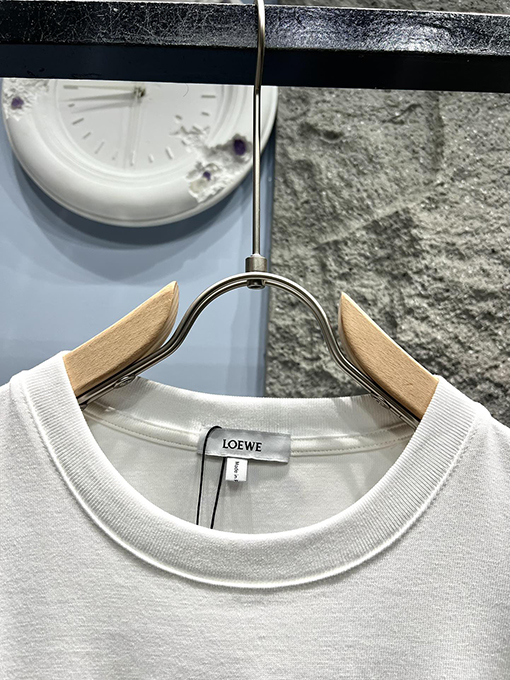 ロエベ  発泡プリント 配色グラフィティ風ロゴ 半袖Tシャツ 