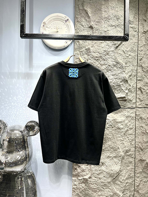 ロエベ  発泡プリント 配色グラフィティ風ロゴ 半袖Tシャツ 