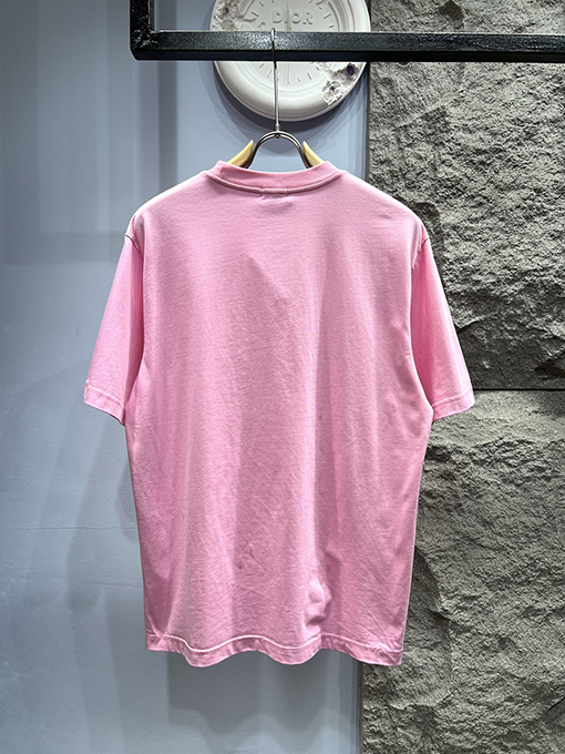 ロエベコピー  フェルトロゴ パッチ付き 半袖Tシャツ 