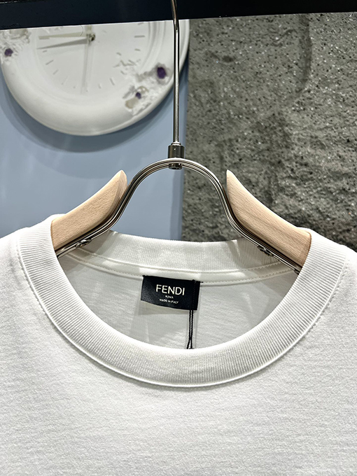 フェンディ  新作 ダブルFロゴ 半袖Tシャツ