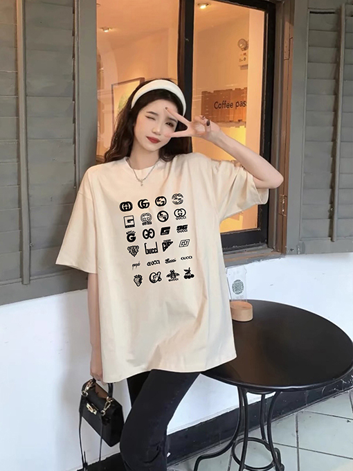 グッチ総柄ロゴカップル用ゆったりクルーネック半袖Tシャツ