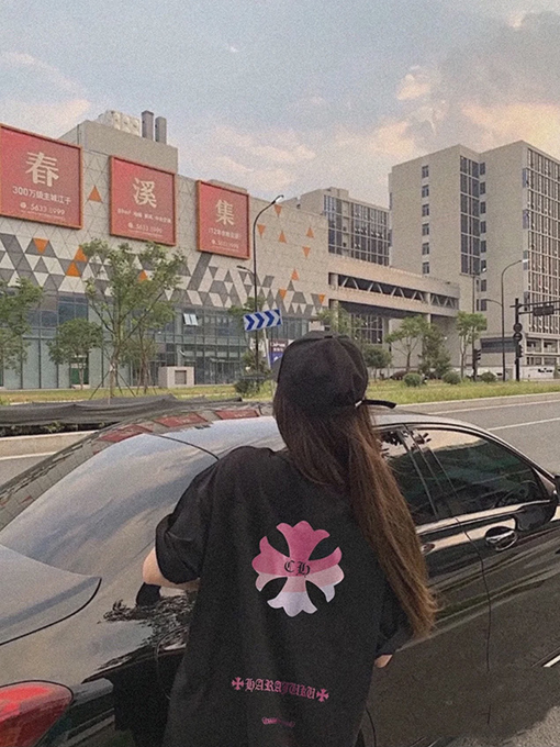 クロムハーツコピー  にぴったりな半袖Tシャツ