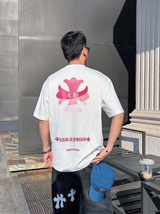 クロムハーツコピー  にぴったりな半袖Tシャツ