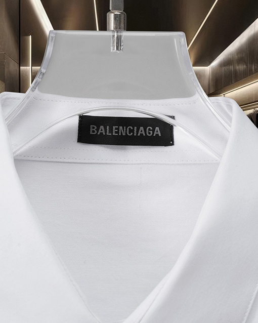 バレンシアガコピークラシックロゴプリント半袖シャツ