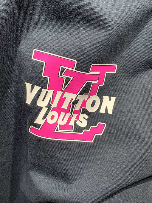 ルイヴィトンコピー新しいのプリントTシャツ