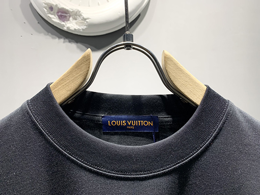 ルイヴィトン新しいインクジェット刺繍Tシャツ