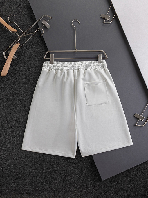 バレンシアガ刺繍ロゴショートパンツ