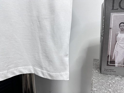 クロムハーツスタイリッシュなクルーネックTシャツ