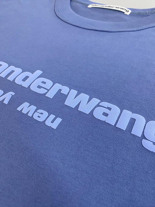 アレキサンダーワン フォームフォント半袖Tシャツ