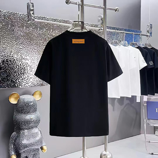 ルイヴィトンコピー プリントラウンドネック半袖Tシャツ