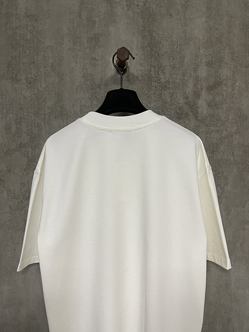 アミ バレンタイン限定の重い半袖Tシャツ