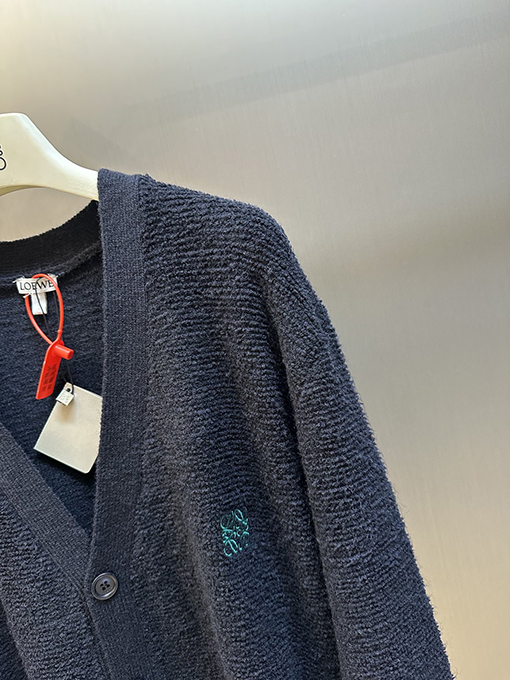 ロエベスーパーコピー Loewe Anagram 刺繍カーディガンセーター